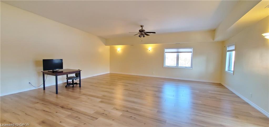 1615 Highland Road W Property Photo 2