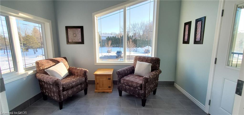 1615 Highland Road W Property Photo 24