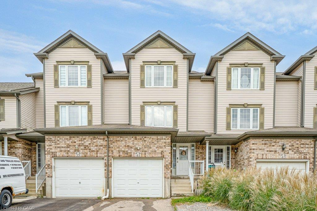 41 Madeleine Street Property Photo 1