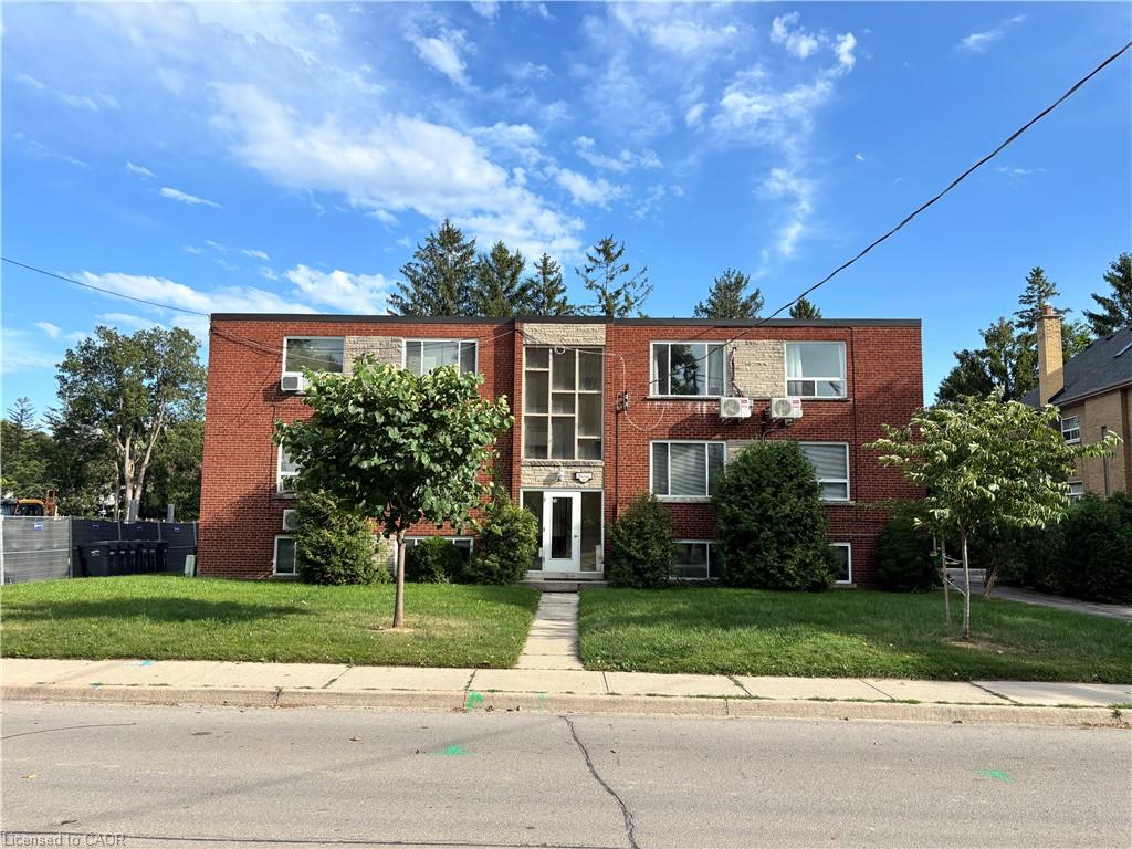 4-2160 Ghent Avenue Property Photo 14