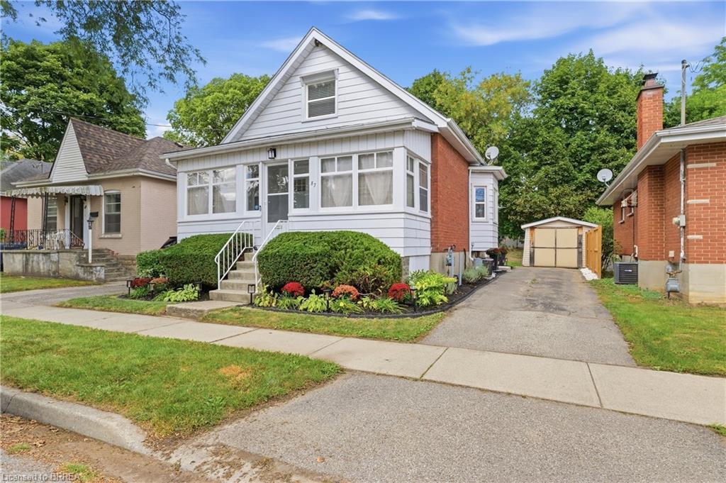 87 Strathcona Avenue Property Photo 1