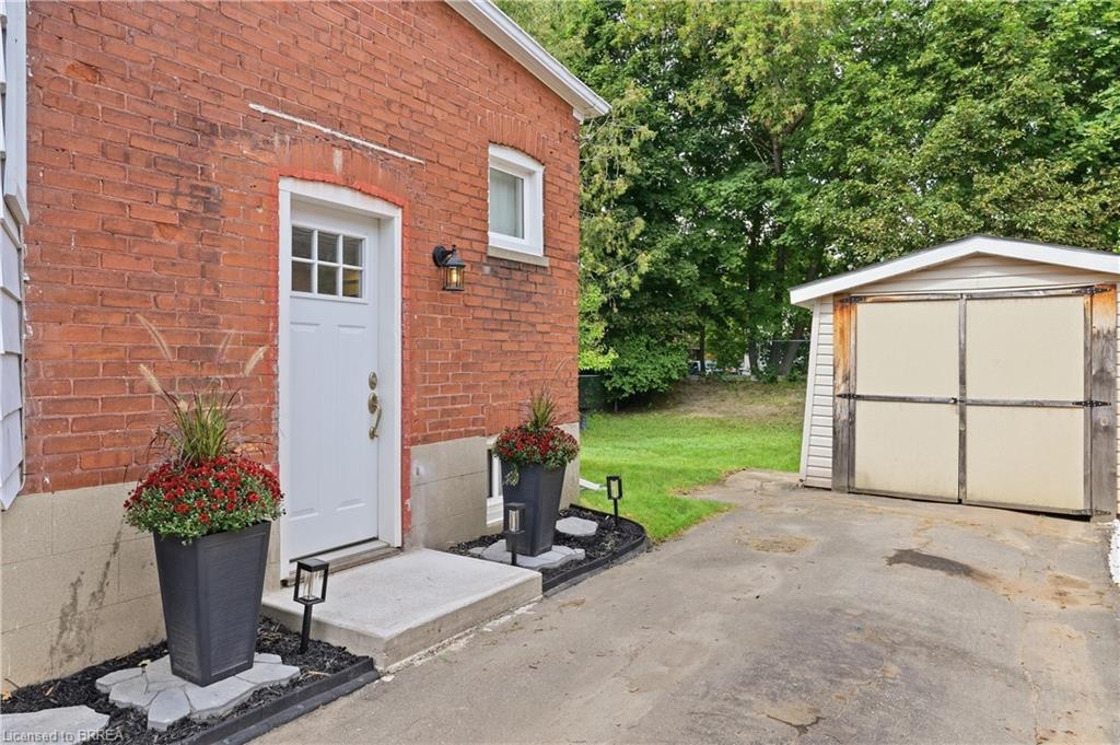 87 Strathcona Avenue Property Photo 2