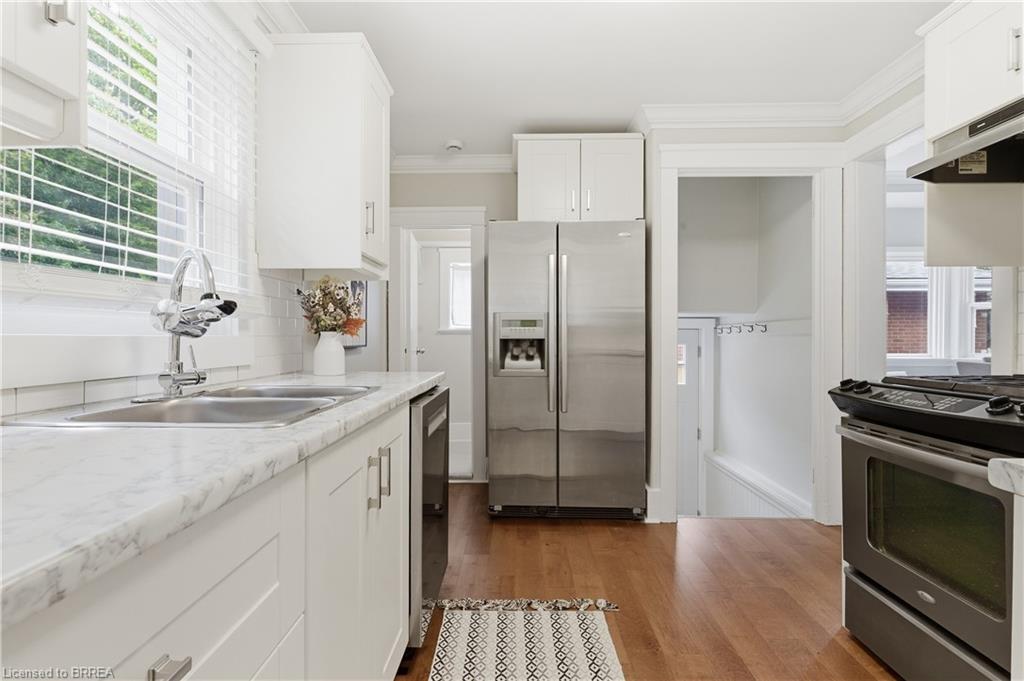 87 Strathcona Avenue Property Photo 16
