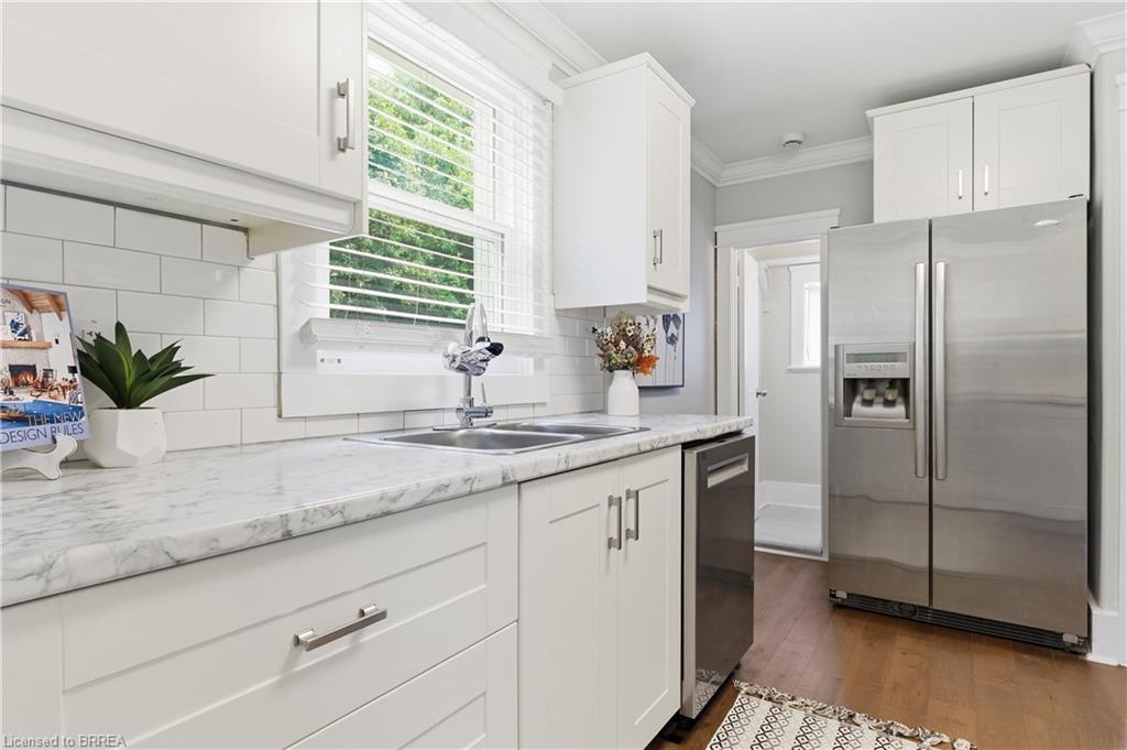 87 Strathcona Avenue Property Photo 18