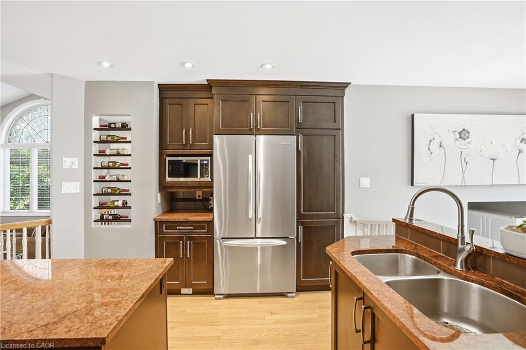 310 Aqueduct Street Property Photo 10