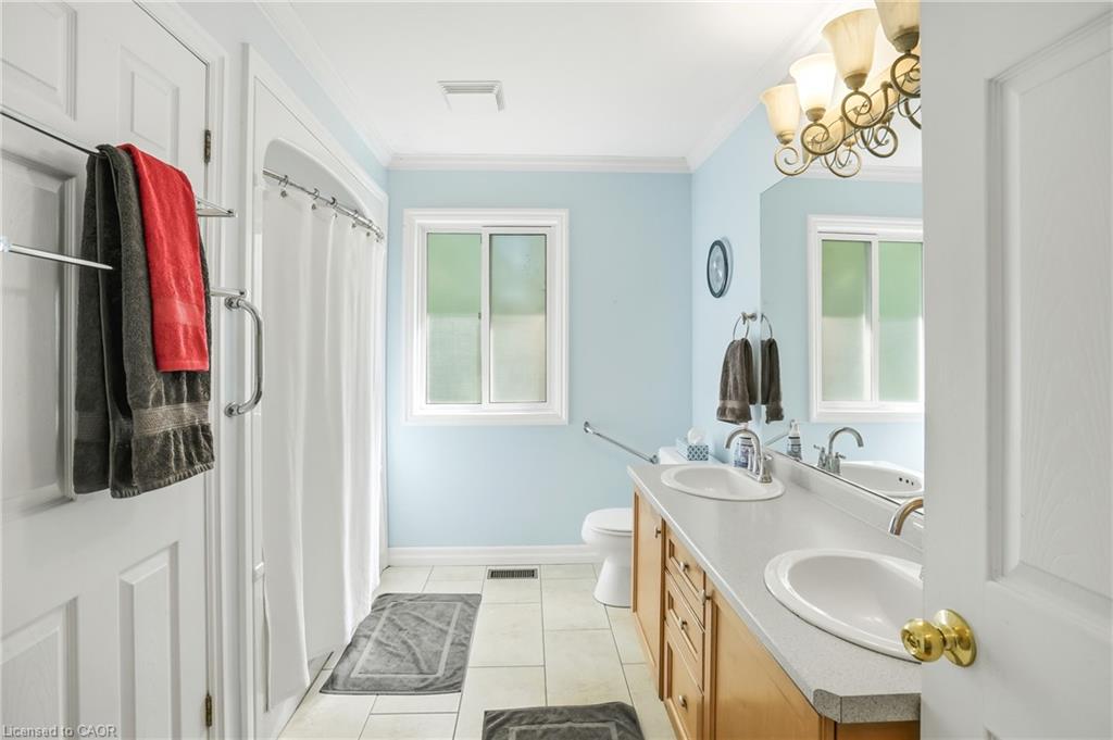 310 Aqueduct Street Property Photo 18