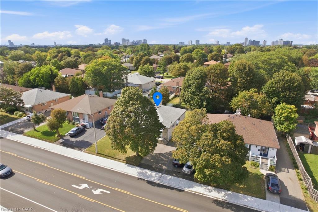 14 Avondale Boulevard Property Photo 6