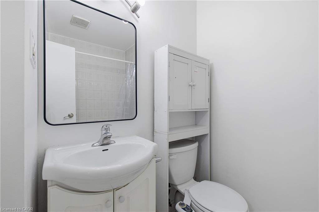 14 Avondale Boulevard Property Photo 17
