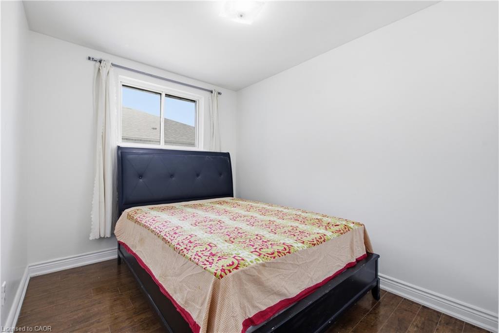 14 Avondale Boulevard Property Photo 19