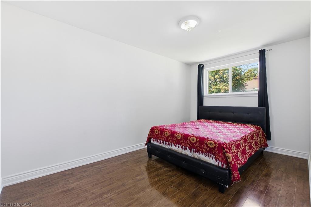 14 Avondale Boulevard Property Photo 21