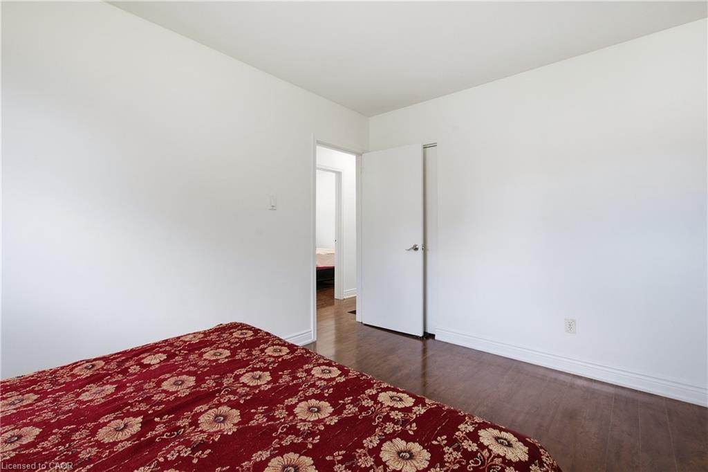 14 Avondale Boulevard Property Photo 22