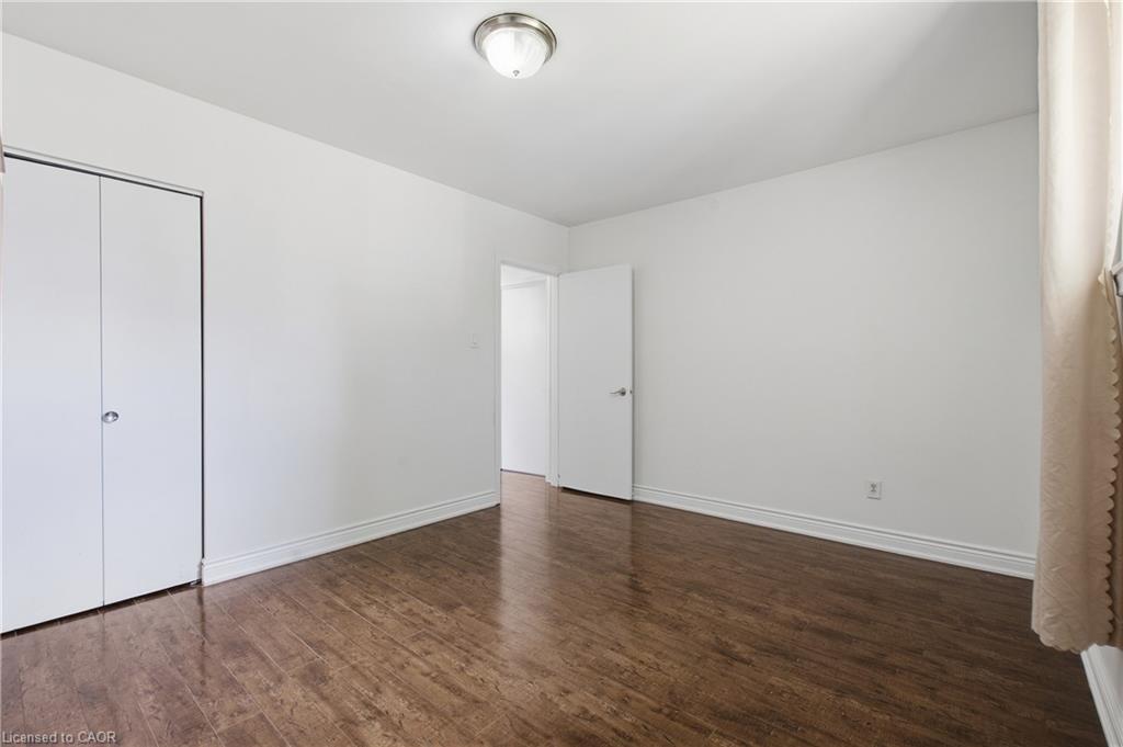 14 Avondale Boulevard Property Photo 24