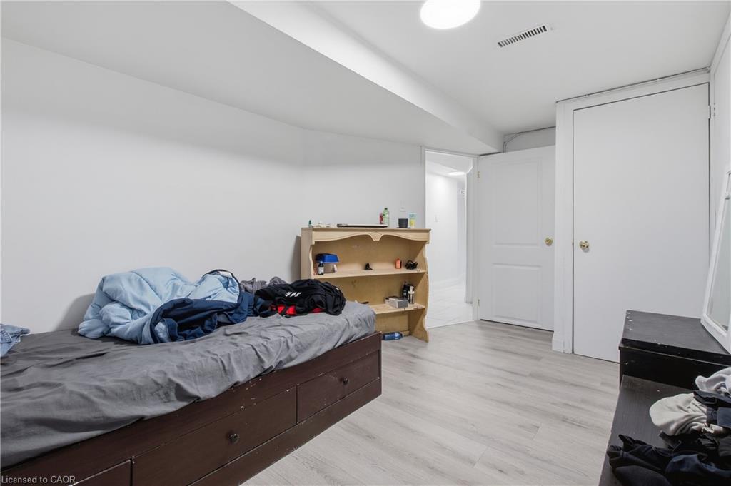 14 Avondale Boulevard Property Photo 38