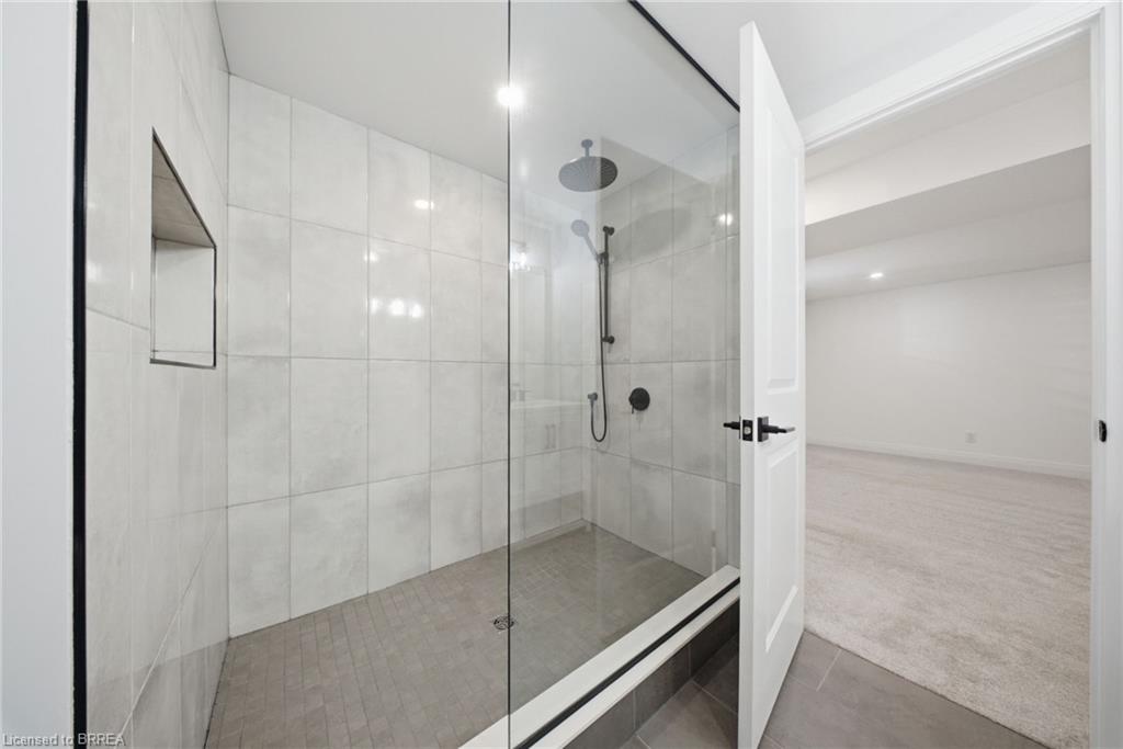 21 Sandy Row Property Photo 20