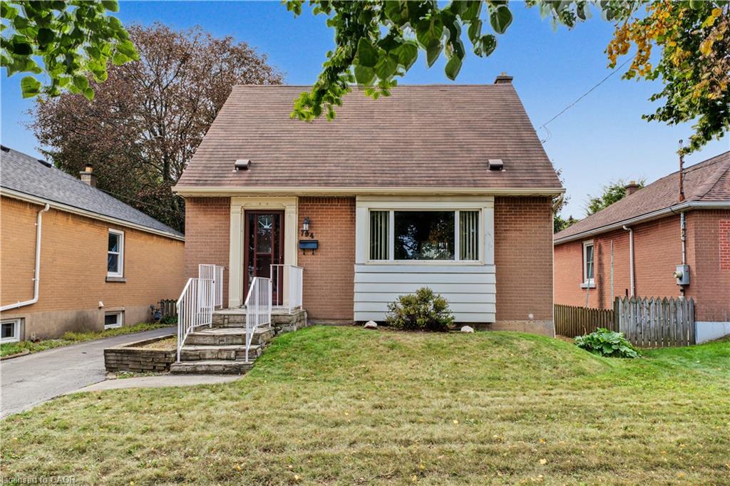 794 Brucedale Avenue E Property Photo 1