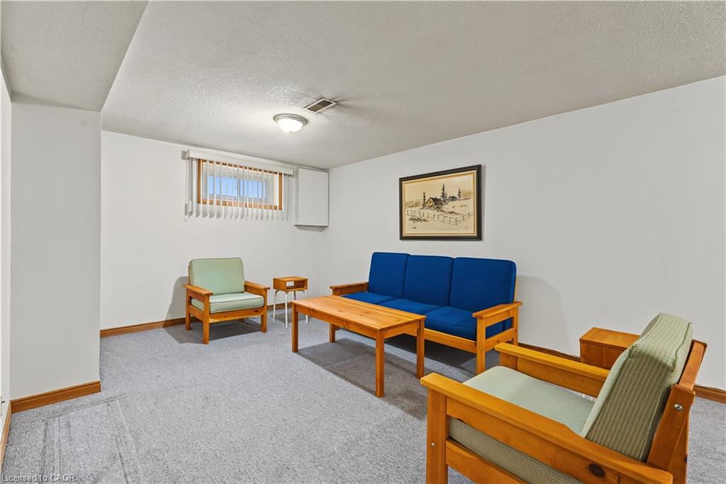 794 Brucedale Avenue E Property Photo 23