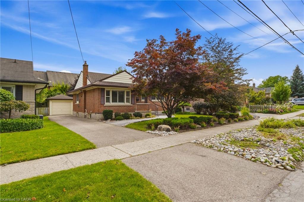 235 Blucher Street Property Photo 4