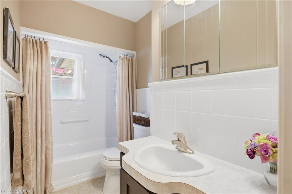 235 Blucher Street Property Photo 28