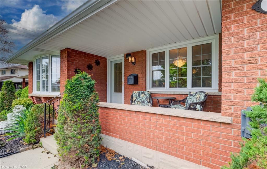 54 Fairlawn Road Property Photo 4