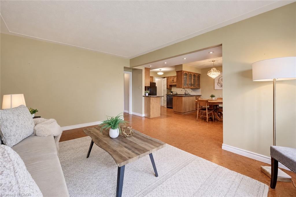 54 Fairlawn Road Property Photo 8