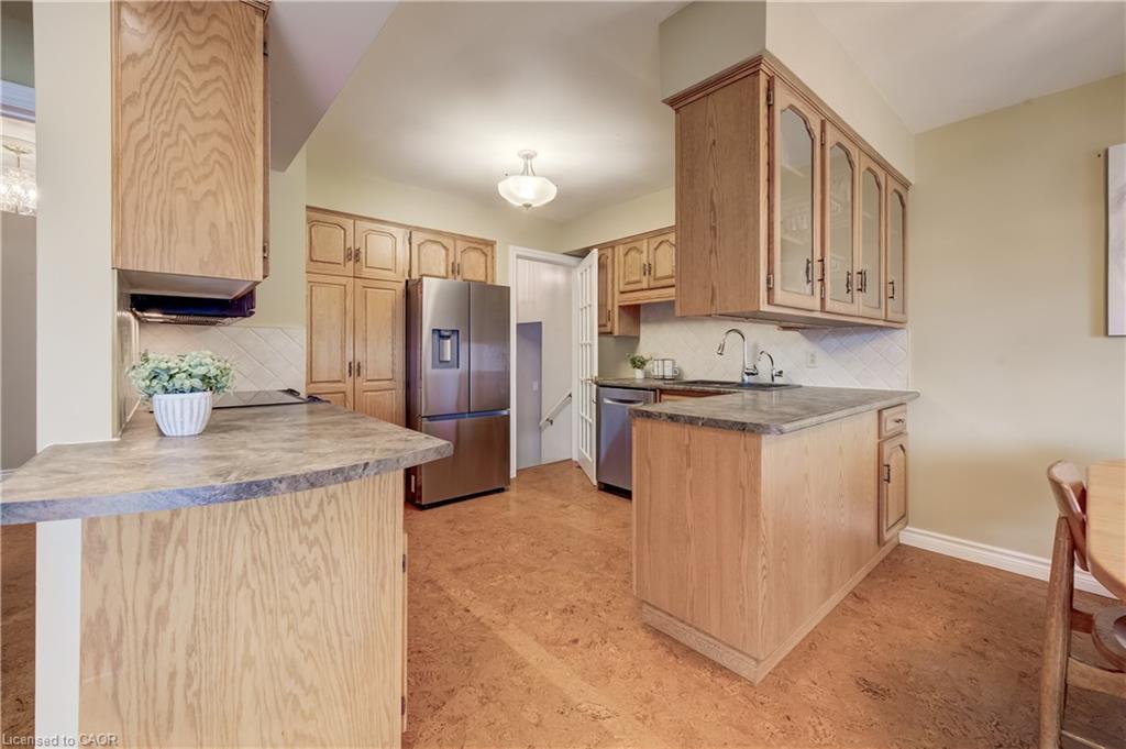 54 Fairlawn Road Property Photo 12