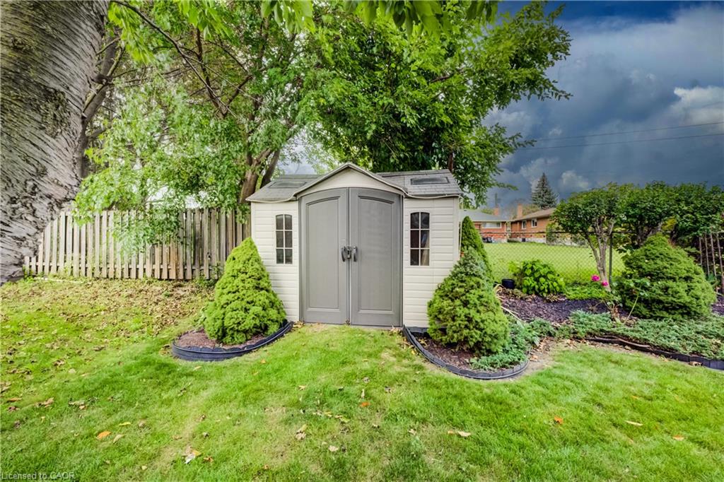 54 Fairlawn Road Property Photo 42