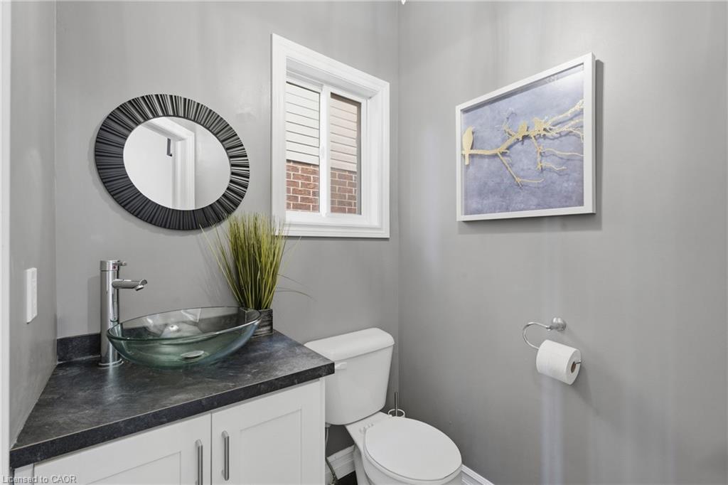 139 Stoneglen Way Property Photo 7