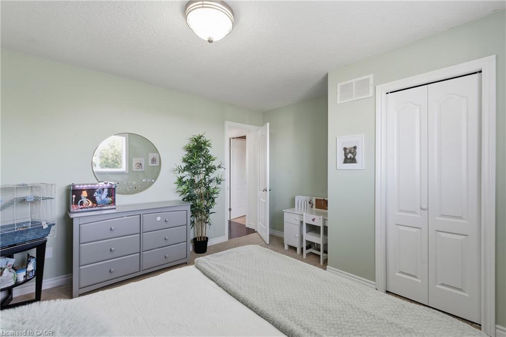 139 Stoneglen Way Property Photo 24
