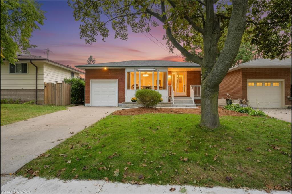 15 Clearwater Drive Property Photo 1