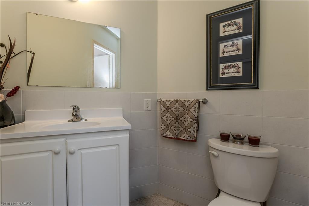 777 Inverhouse Drive Property Photo 15