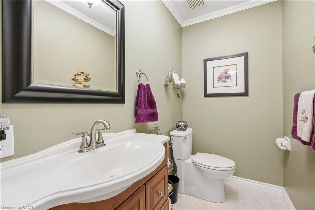 607 Clover Park Crescent Property Photo 20
