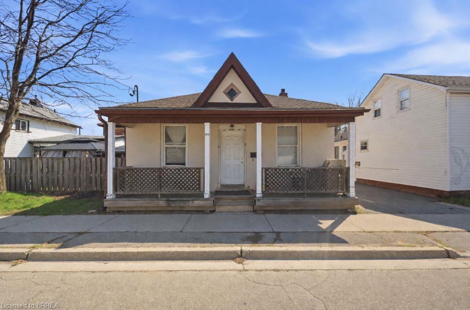 103 Queen Street Property Photo 1