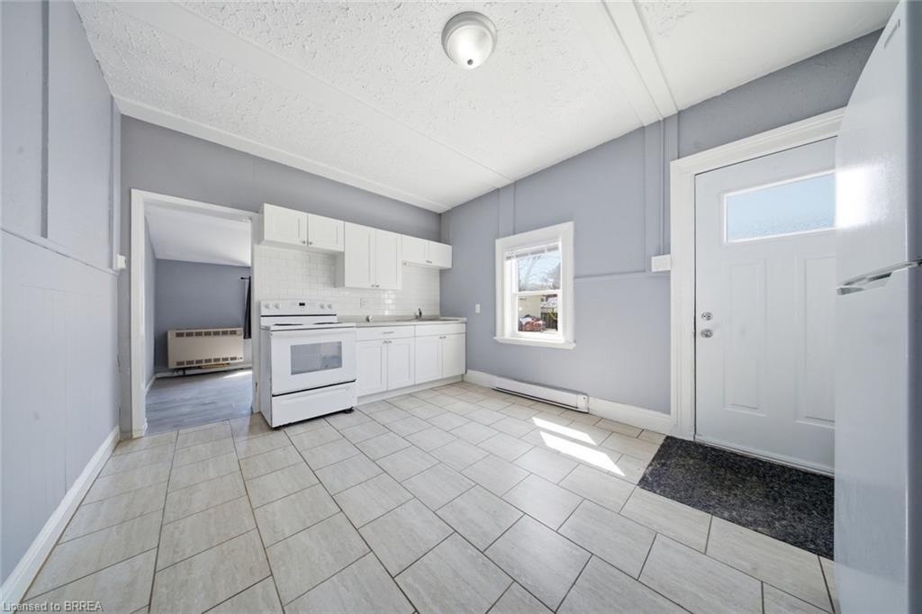 103 Queen Street Property Photo 5