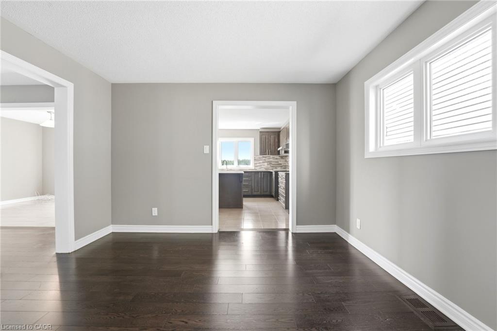 325 Sweetclover Way Property Photo 12