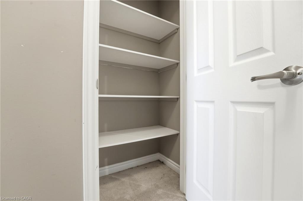 325 Sweetclover Way Property Photo 29