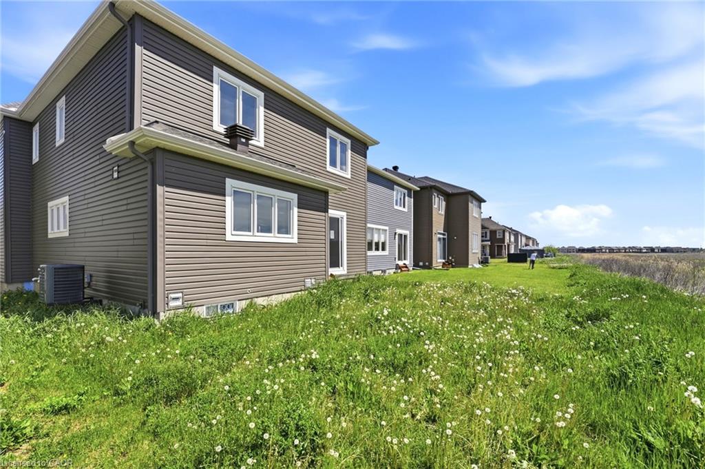 325 Sweetclover Way Property Photo 39
