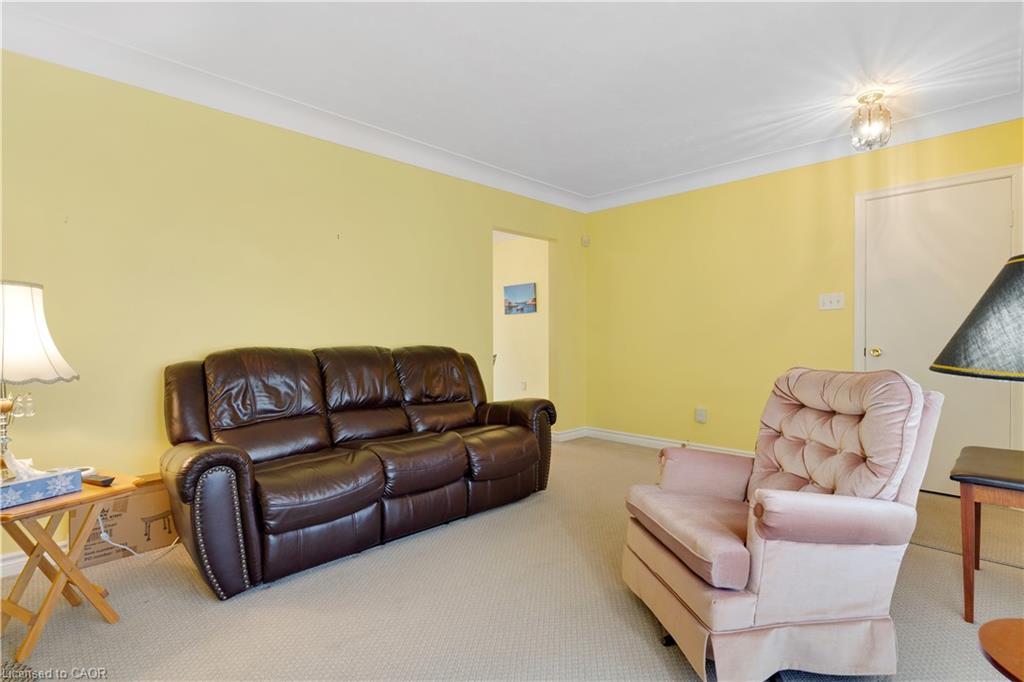 297 Wilson Avenue Property Photo 6