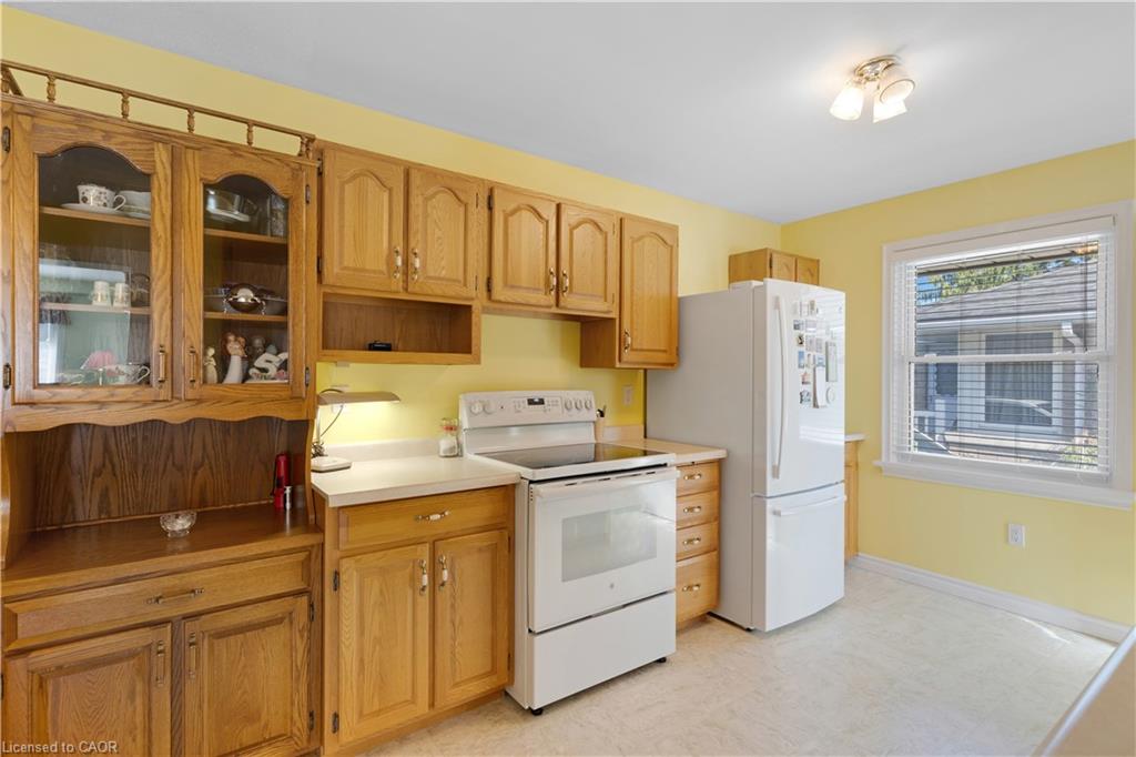 297 Wilson Avenue Property Photo 11
