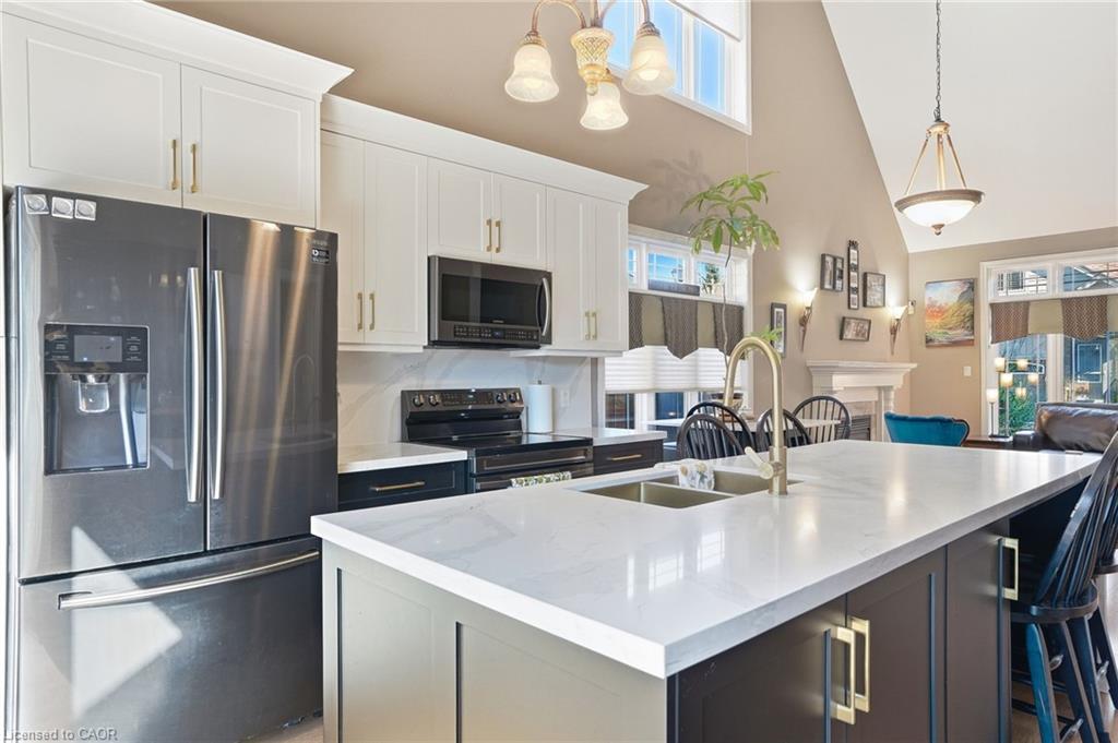 7-31 Book Road Property Photo 12