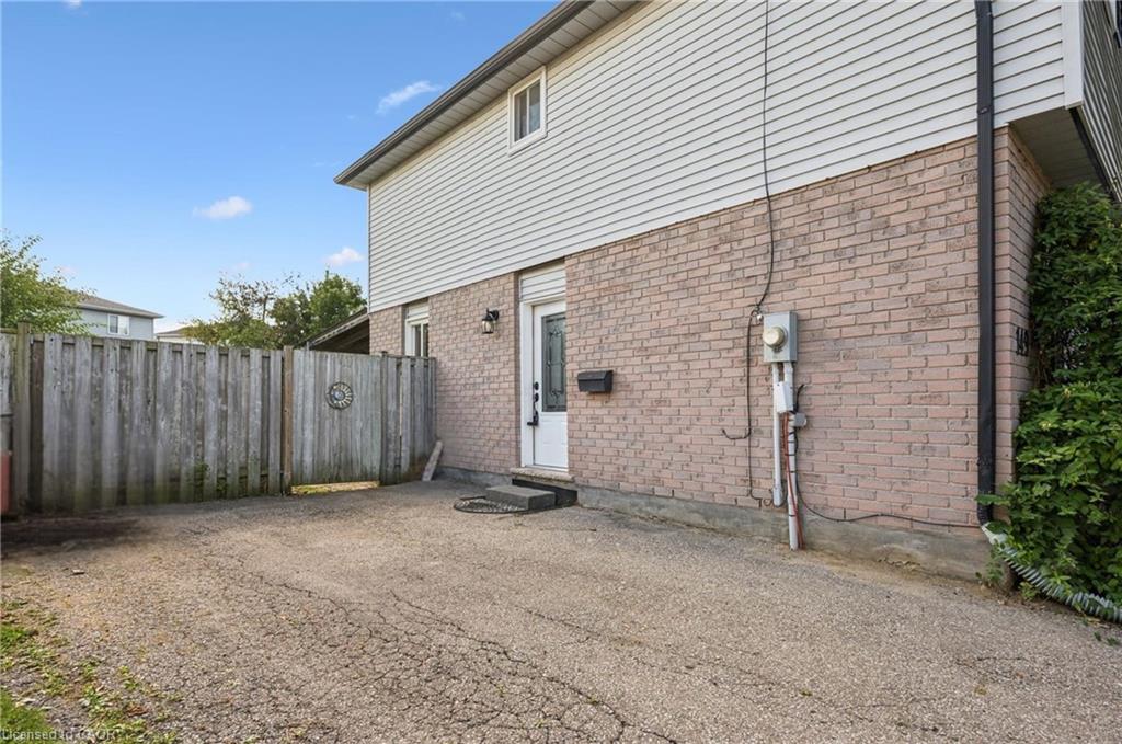149 Ironstone Drive Property Photo 5