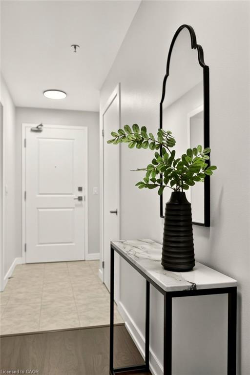 701-2486 Old Bronte Road Property Photo 4