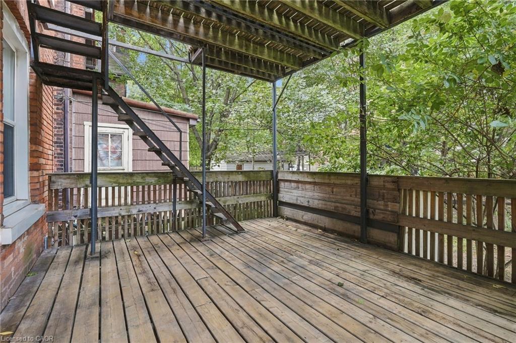166 Emerald Street S Property Photo 41