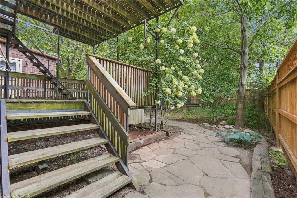 166 Emerald Street S Property Photo 42
