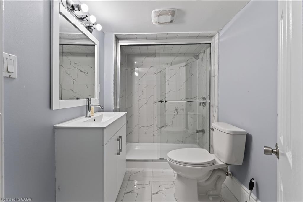 241 West 5th Street Property Photo 16