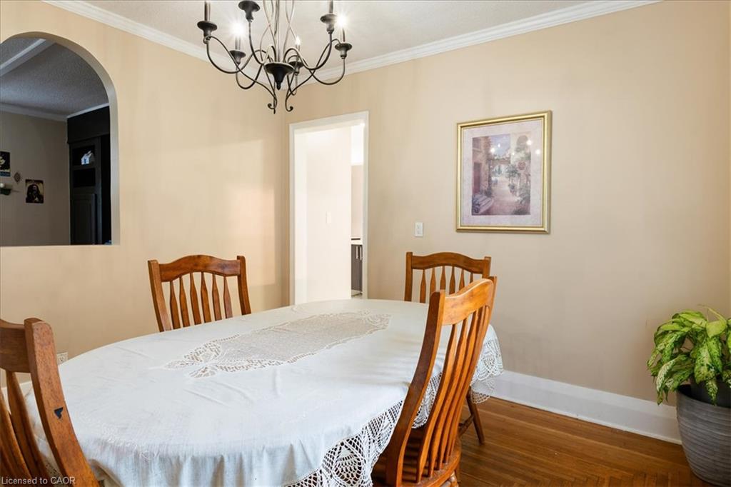 167 Church Street W Property Photo 10