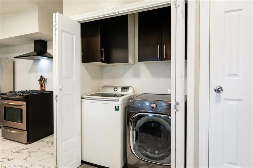 167 Church Street W Property Photo 20