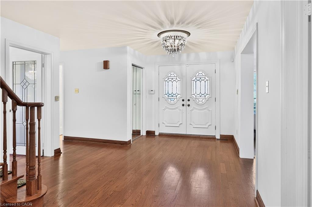 1682 Medallion Court Property Photo 3