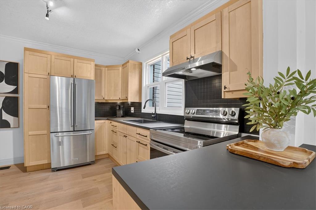 67 Arnold Street Property Photo 19