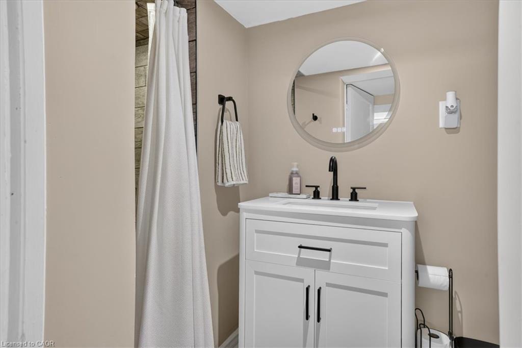 67 Arnold Street Property Photo 35