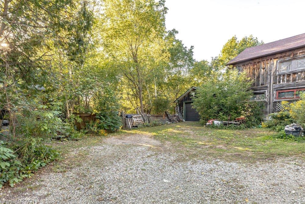 961 Lower Lions Club Road Property Photo 11